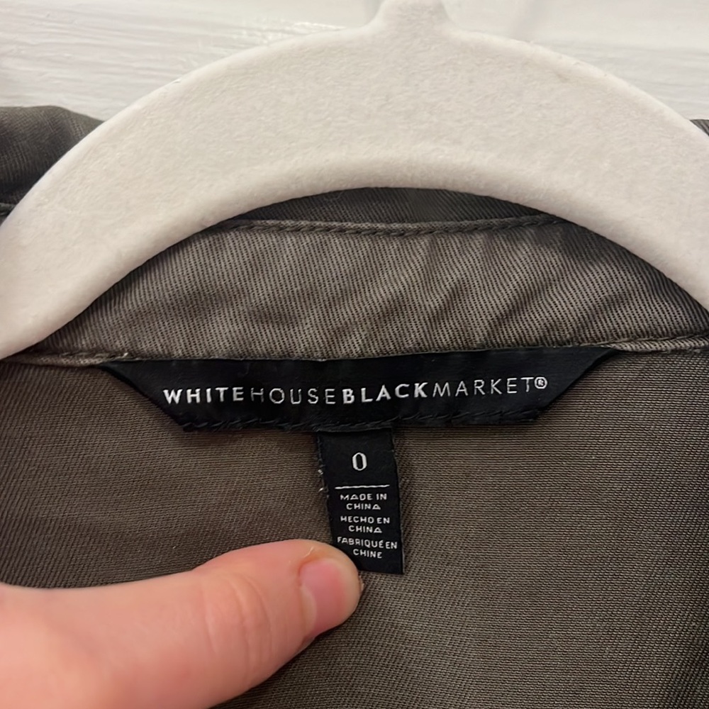 White House Black Market Green button-up - Picture 2 of 3